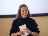 Ruth Hutsteiner moderiert